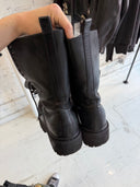 BALENCIAGA RUNWAY ‘STOMPER’ BOOTS