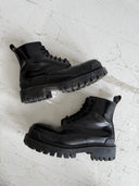 BALENCIAGA BLACK LEATHER ‘STRIKE’ BOOT
