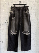 BALENCIAGA BAGGY DISTRESSED JEANS